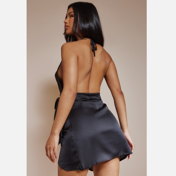 prettylittlething black satun halterneck wrap bodycon dress - Picture 2 of 5